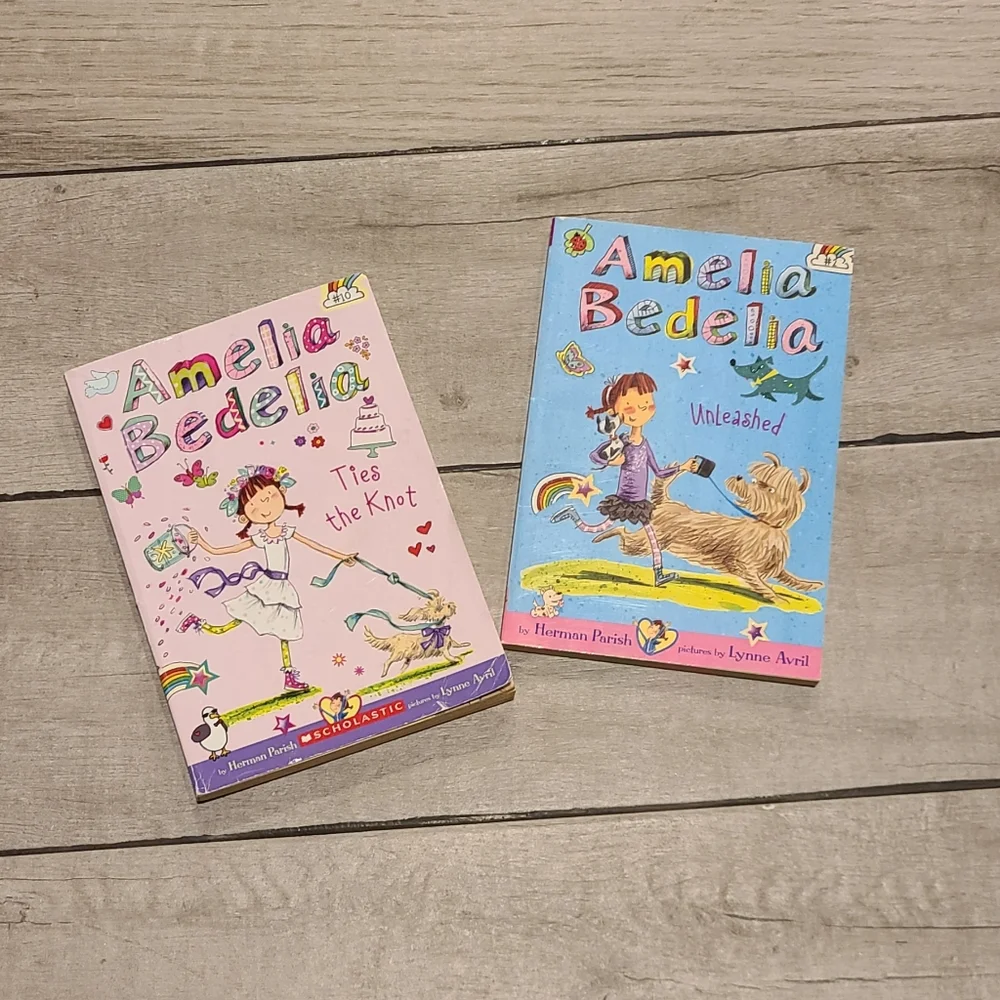 🍋🟩Amelia Bedelia paperback bundle🧋 💫 🎠 🌸☃️🪻🍍🍓🦉🐧💘💐